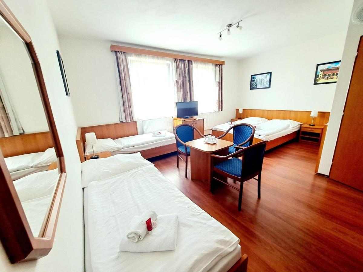 Hasicsky Hotel Přibyslav 외부 사진